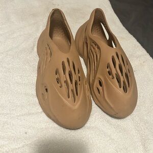 Shoe bundle (3 photos)